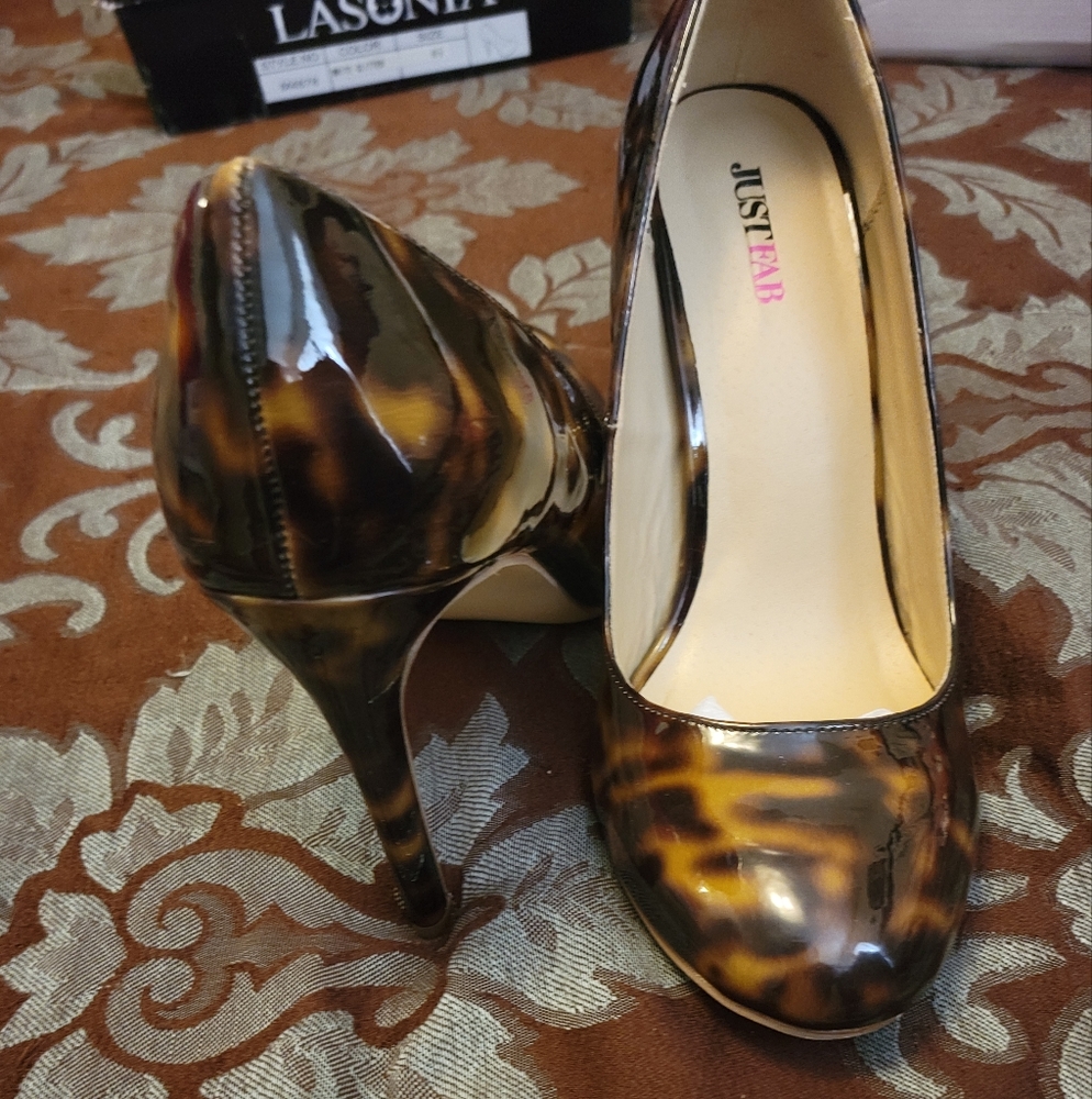 Gorgeous Tortious Shell Heel